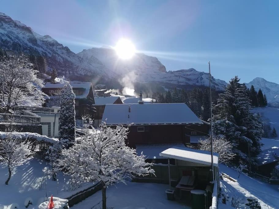 Apartment Chalet Im Sunnigen Usblick ون قن المظهر الخارجي الصورة